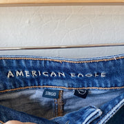 Size 14 | AE Short Jeans