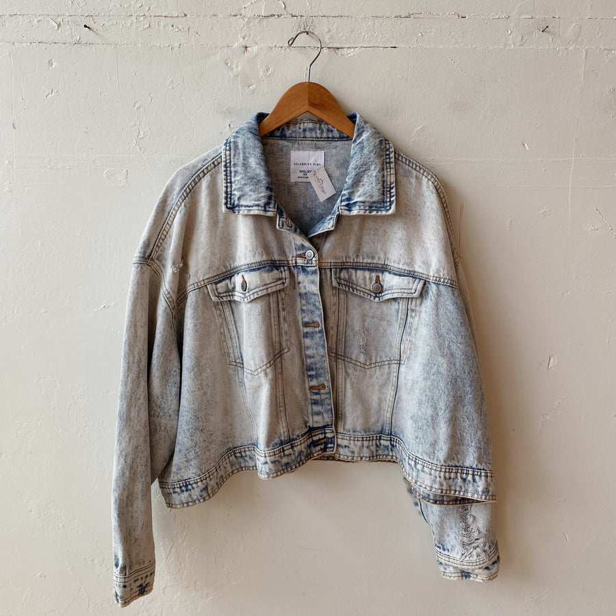 SIZE 23-25 | Jean Jacket
