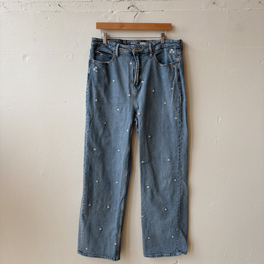 SIZE 14 Tall | Daisy Embroidered Jeans