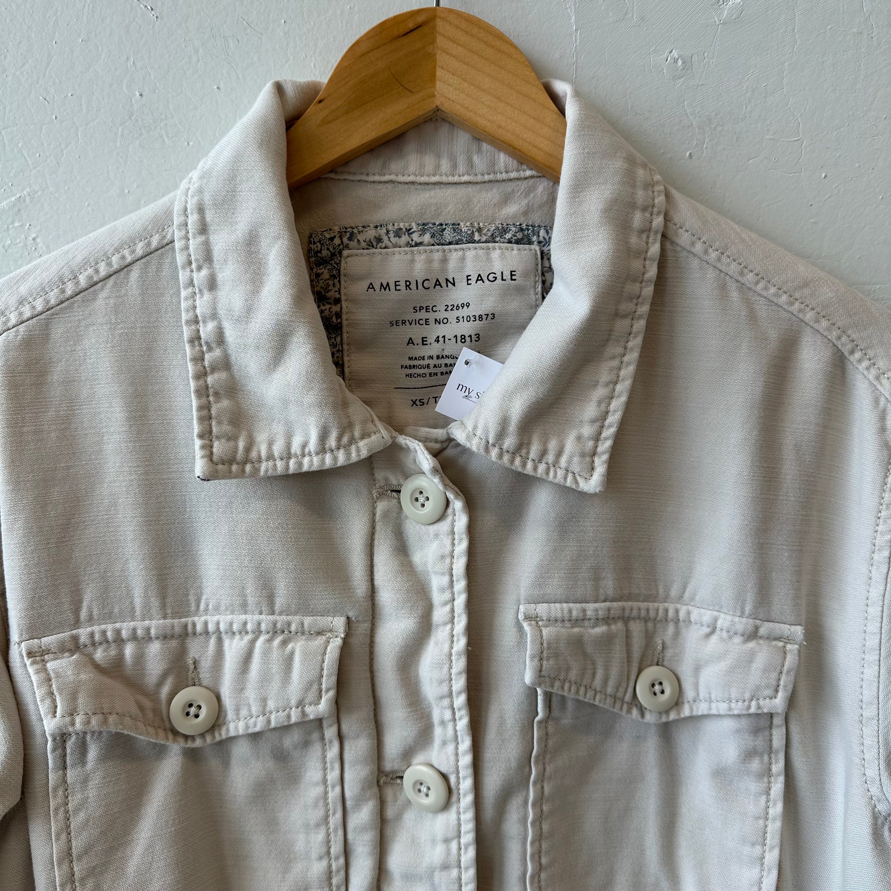 SIZE XS | AE Cream Jacket