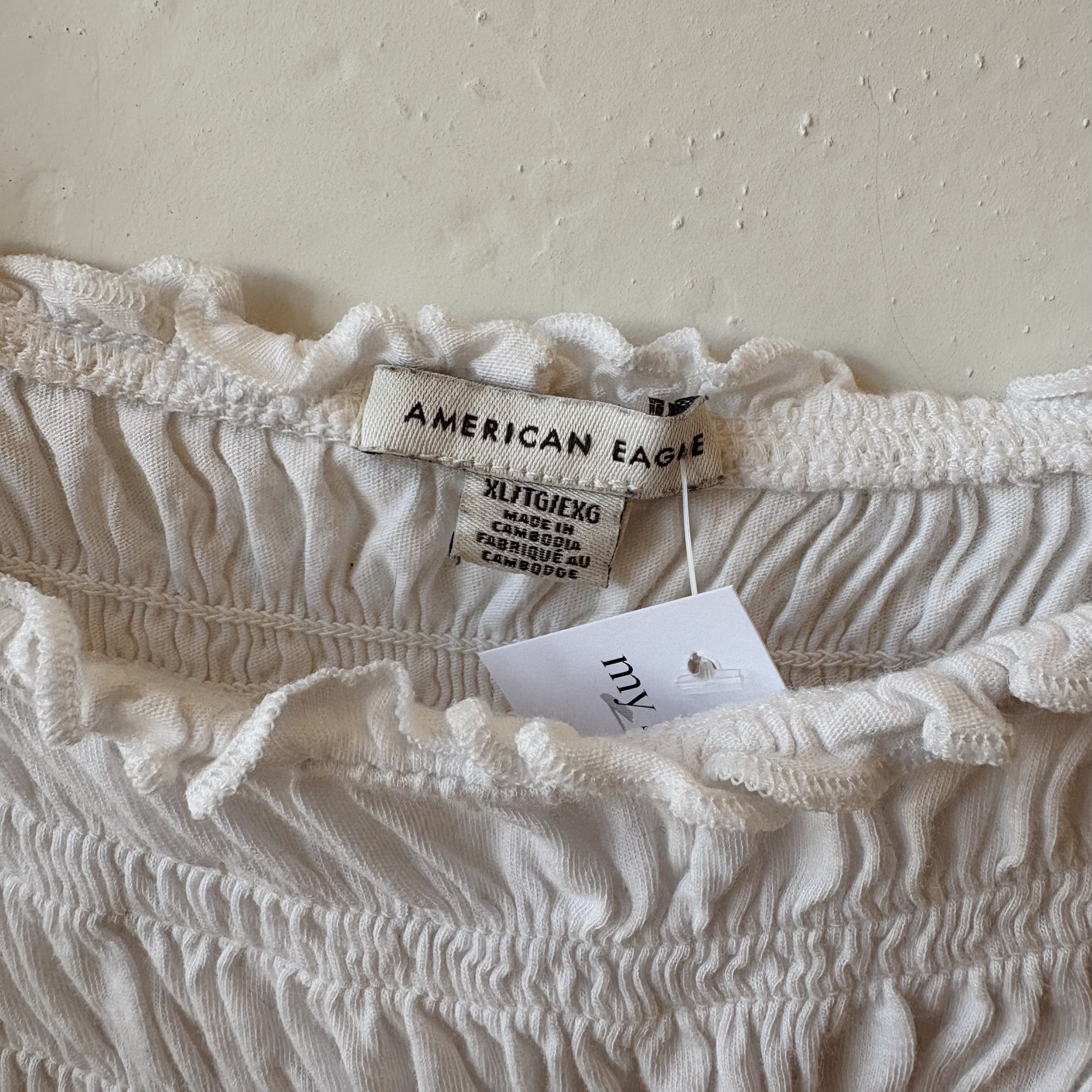 SIZE XL | AE White Tank Top
