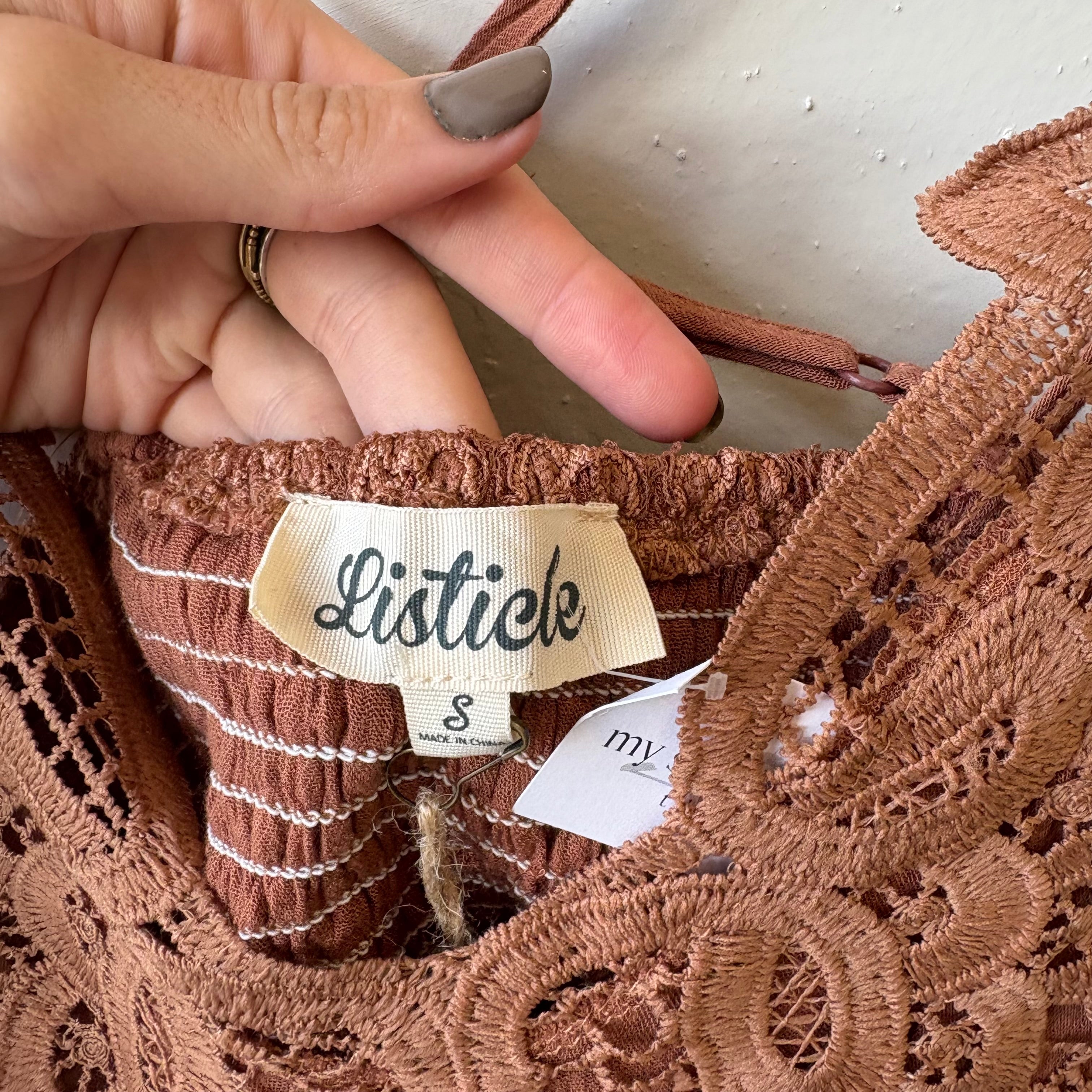 SIZE S | Brown Lace Detailed Tank Top