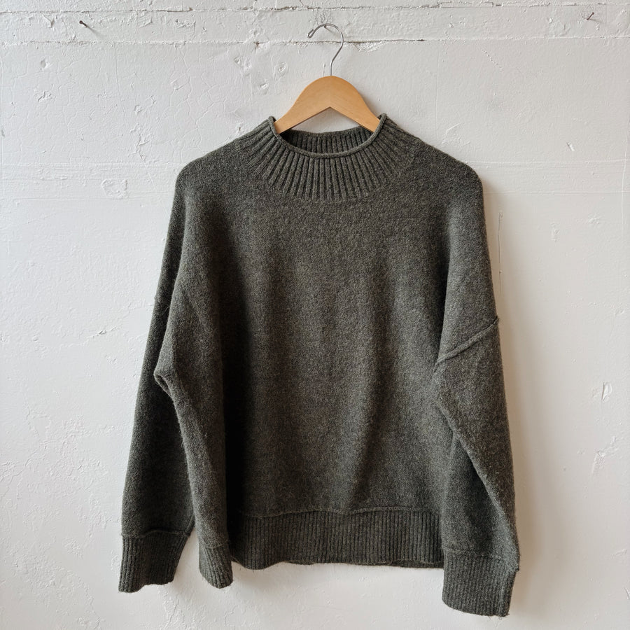 SIZE XXL | Green Mock Neck Sweater