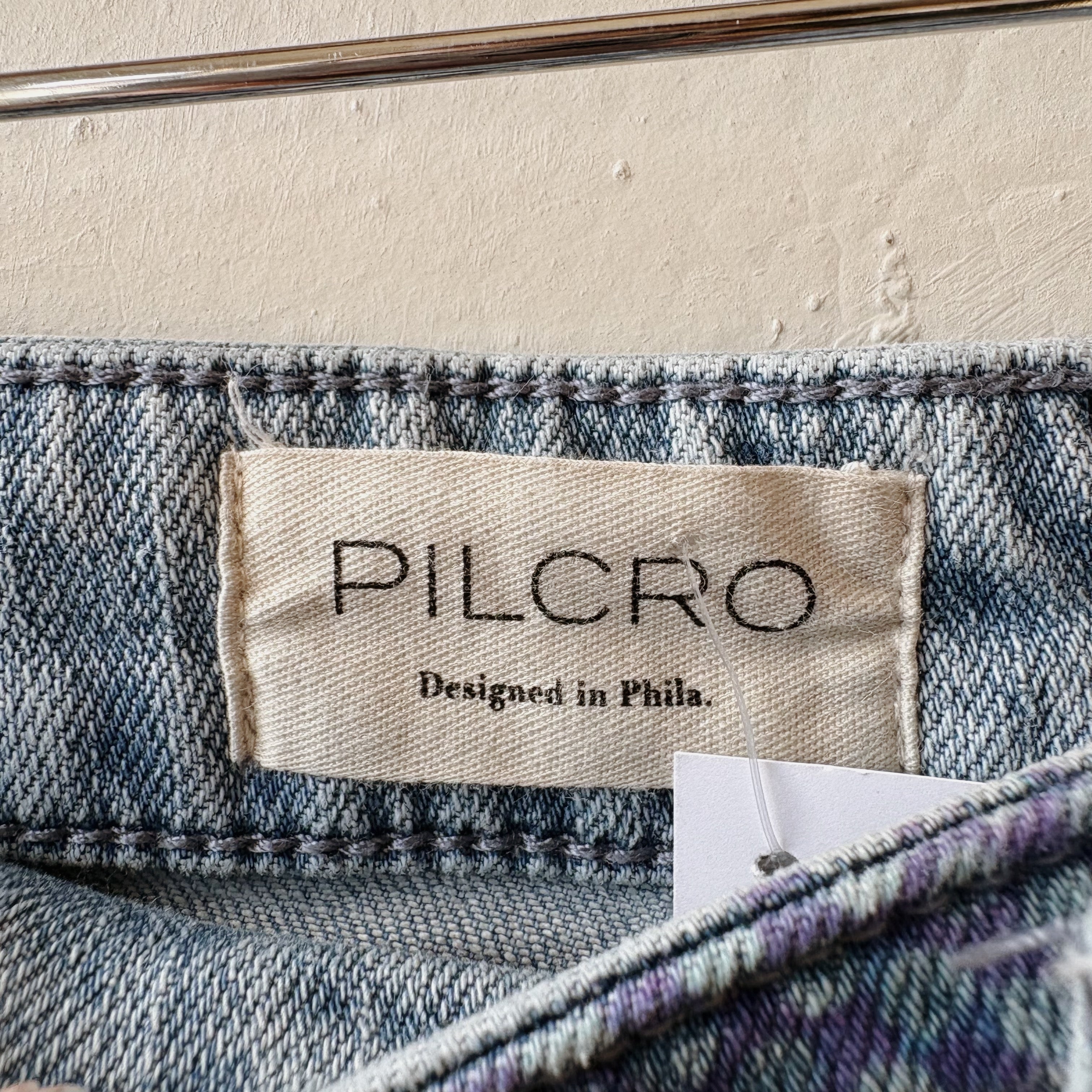 Size 27 | Anthropologie Patterned Jeans