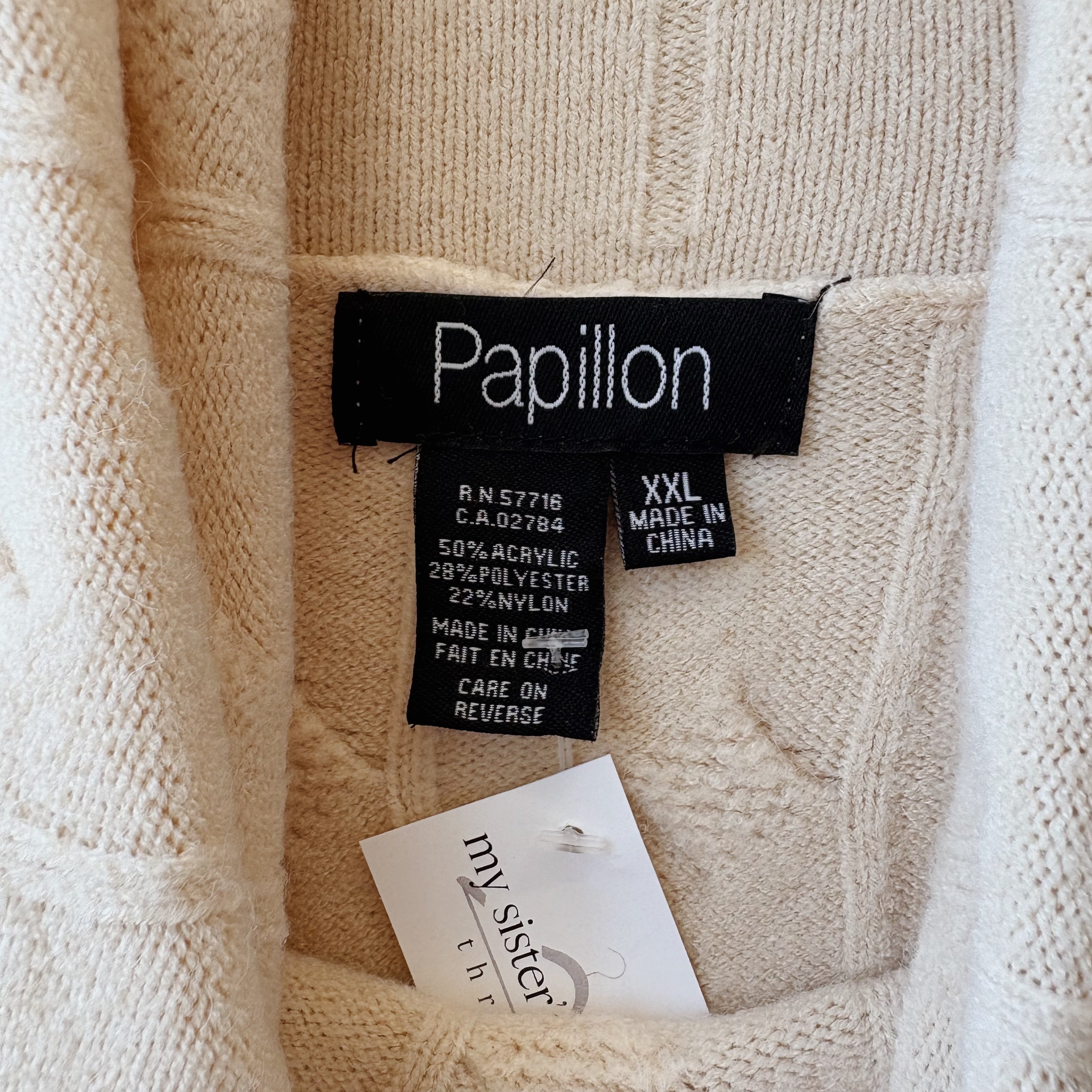 SIZE XXL | Cream Turtleneck Sweater
