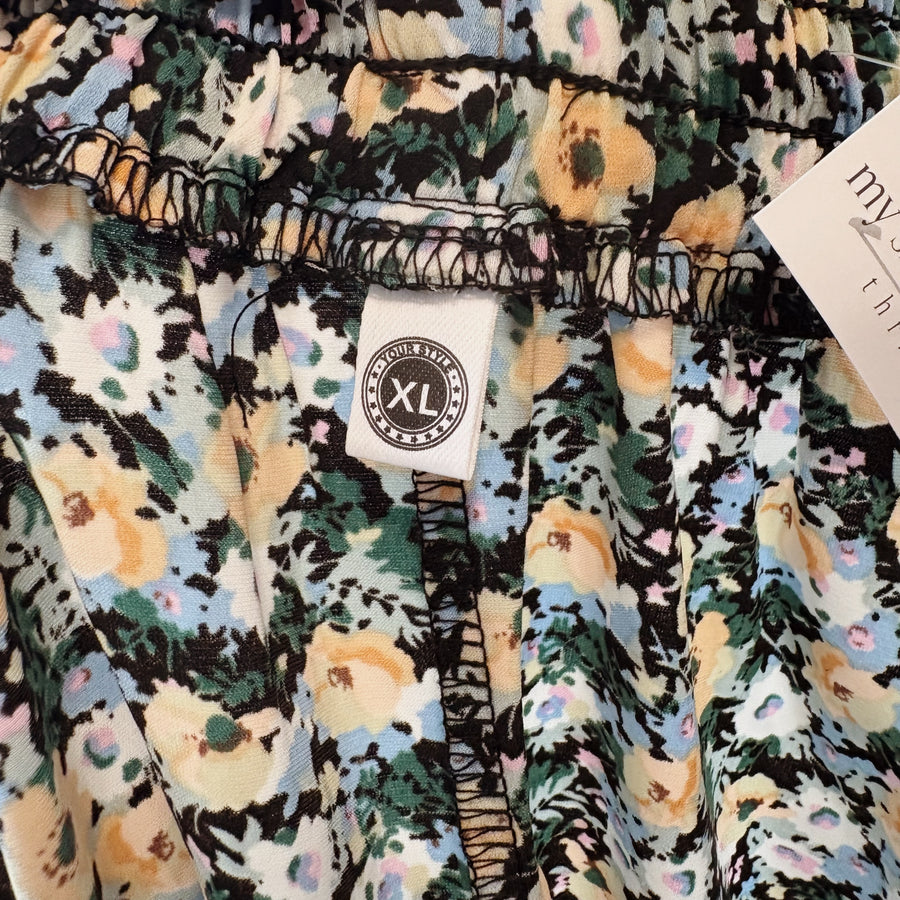 Size XL | Floral Skirt