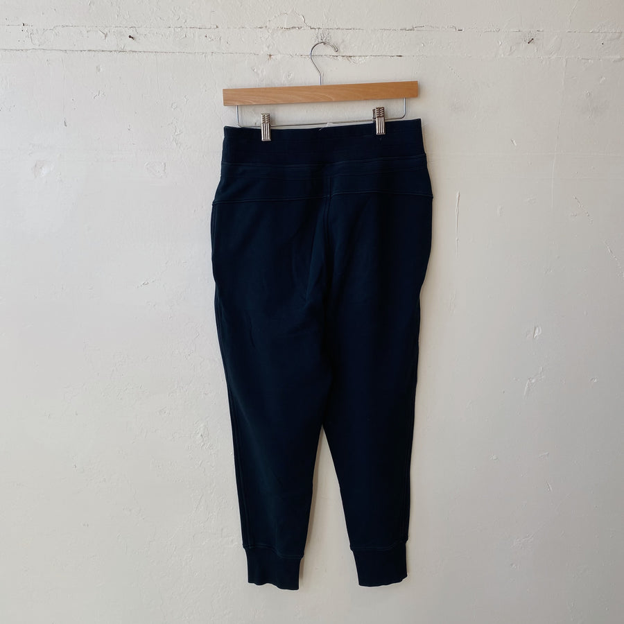 SIZE 6 | Lululemon Sweatpants
