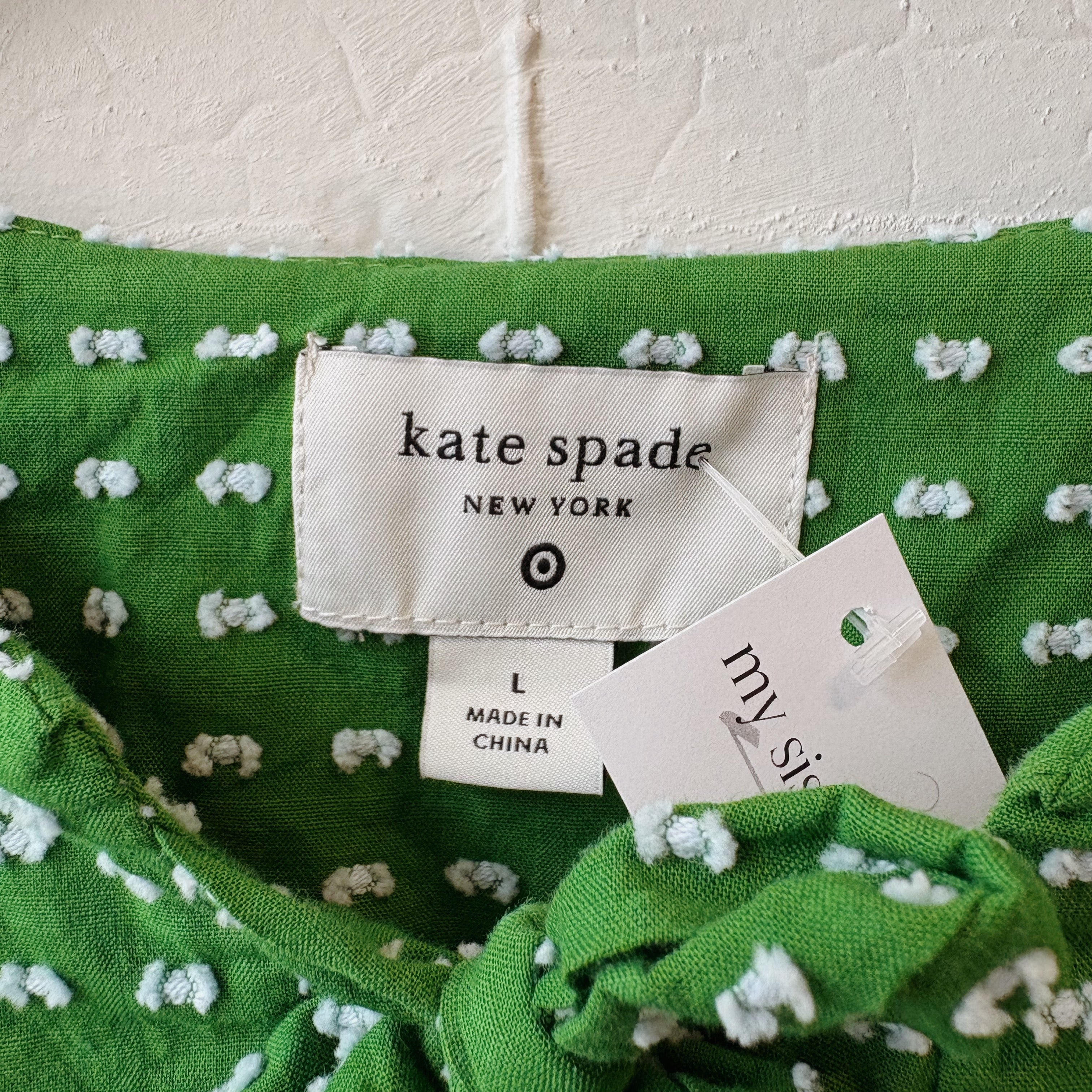 SIZE L | Green Textured Top