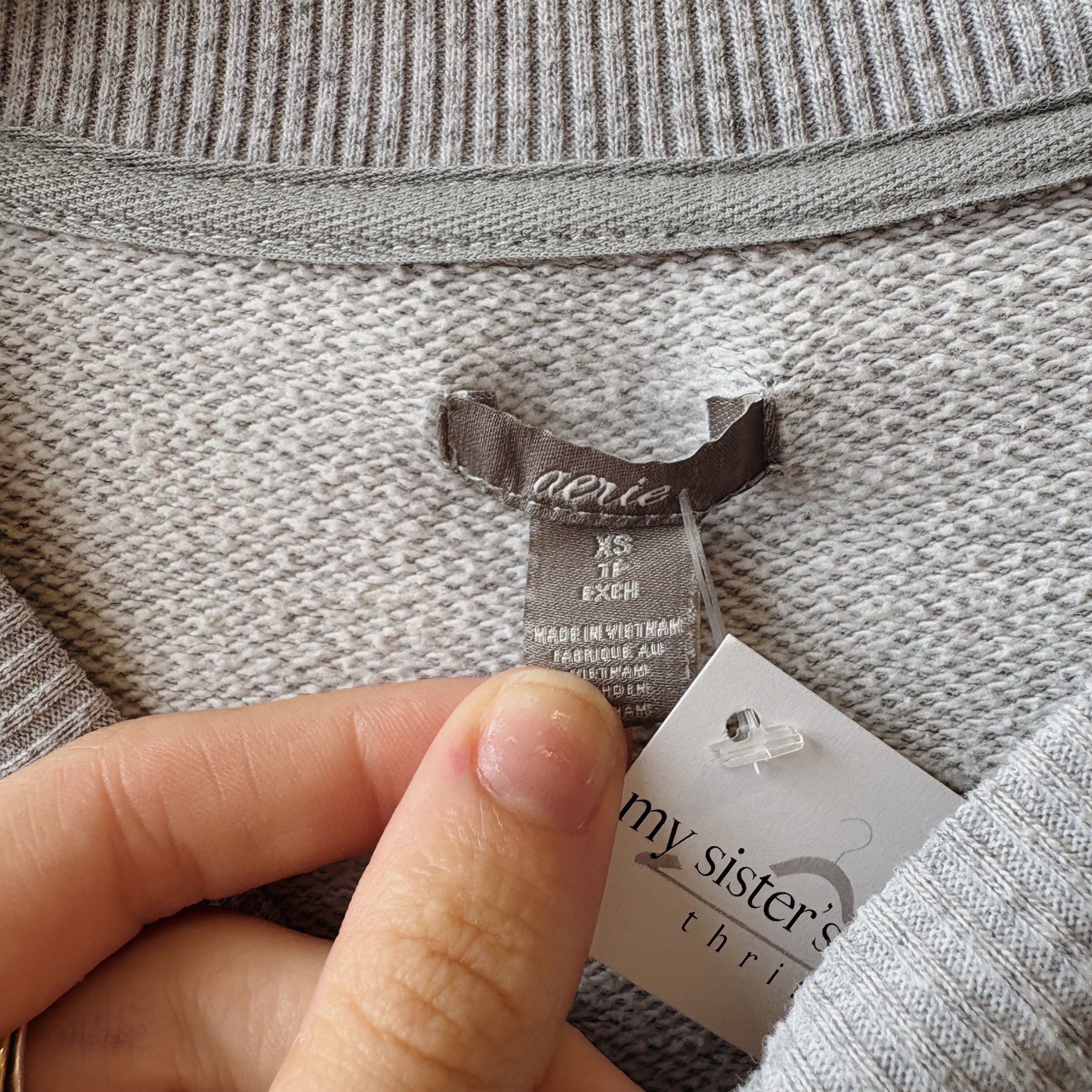SIZE XS | Aerie Gray Crewneck