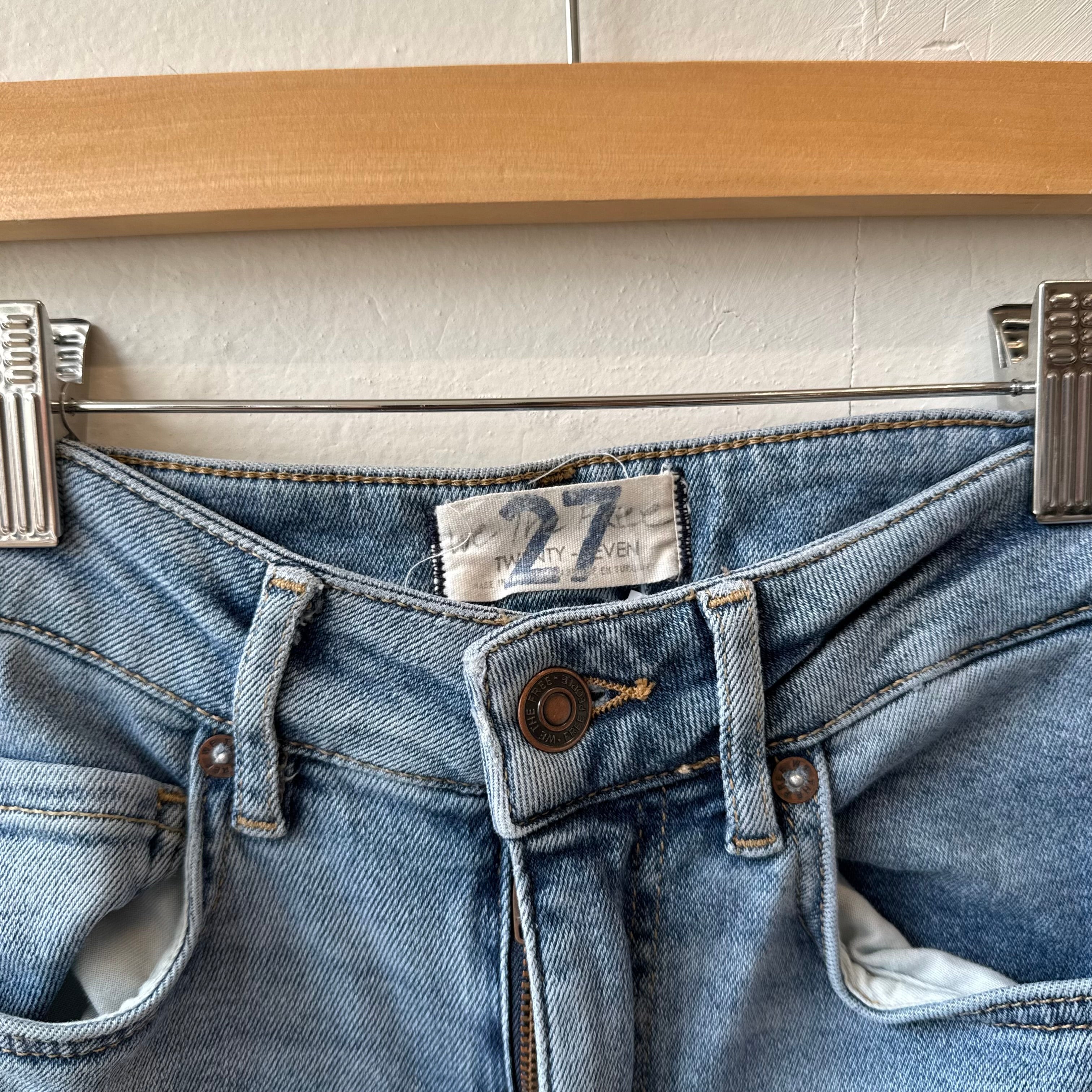 SIZE 2 | Free People Jeans