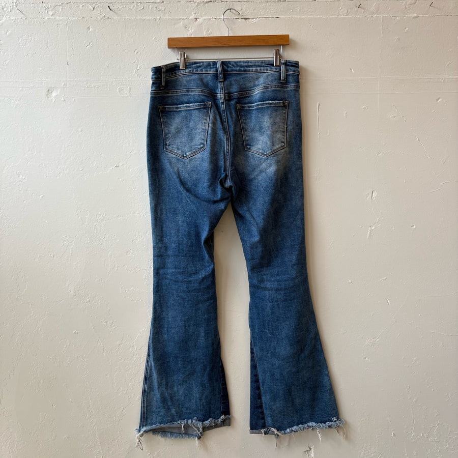 SIZE 31 | Altar’d State Flare Jeans
