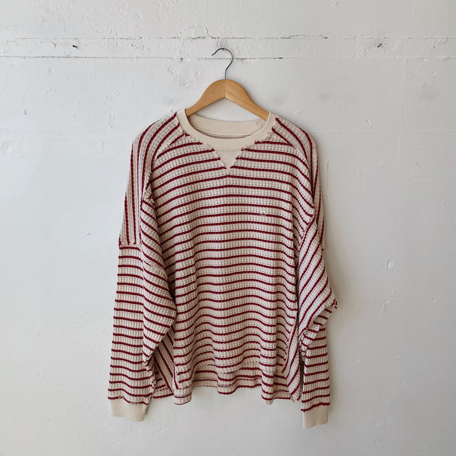 SIZE M | AE Sweater