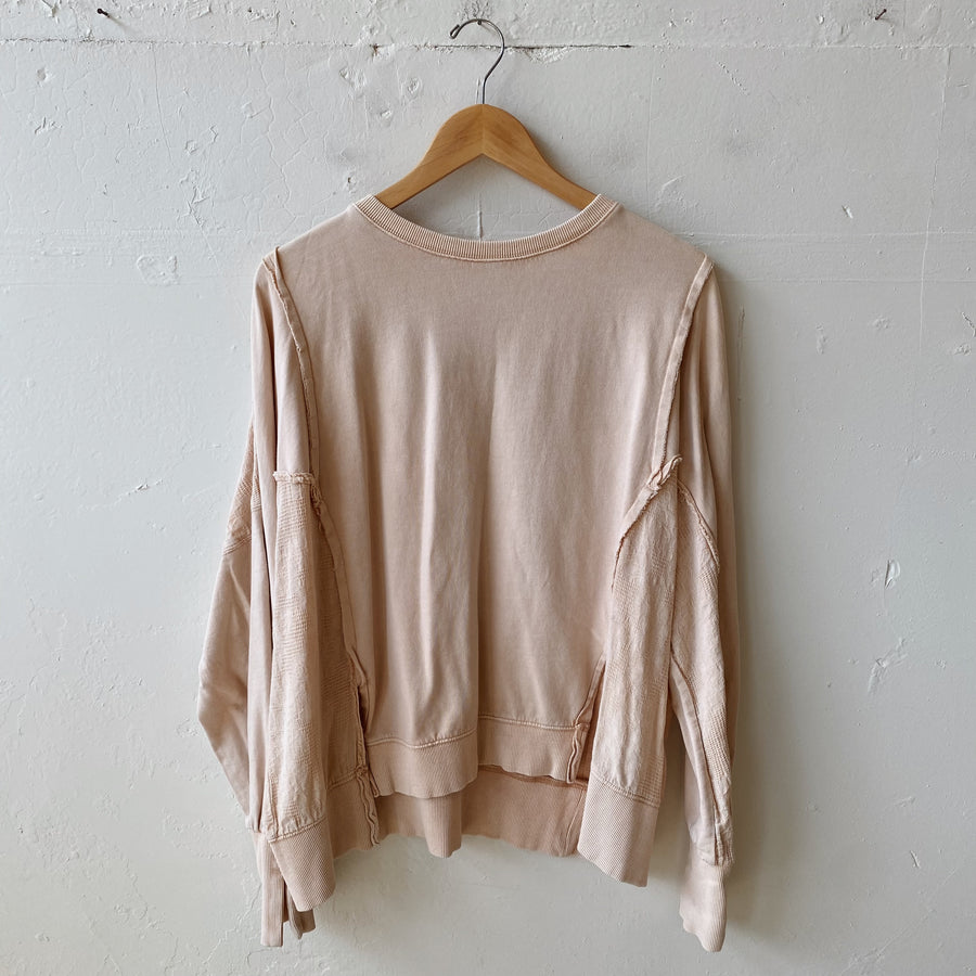Size M | Neutral Top
