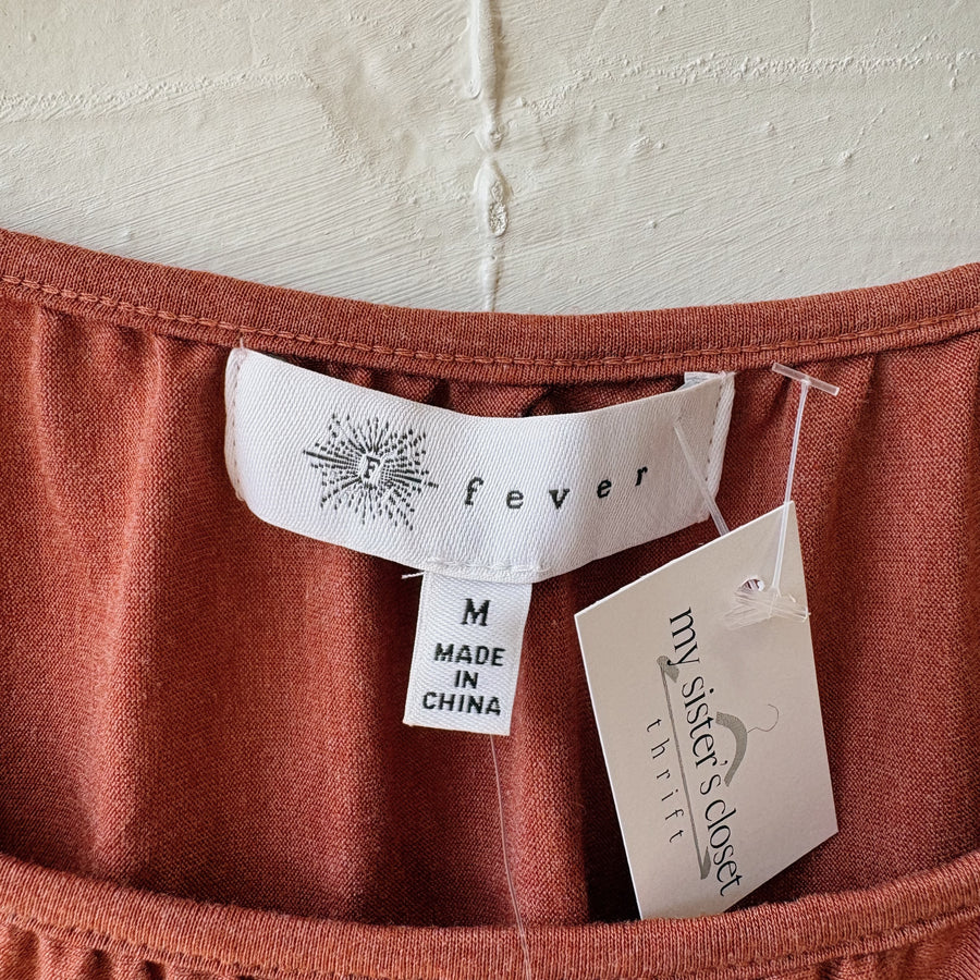 SIZE M | Embroidered Top