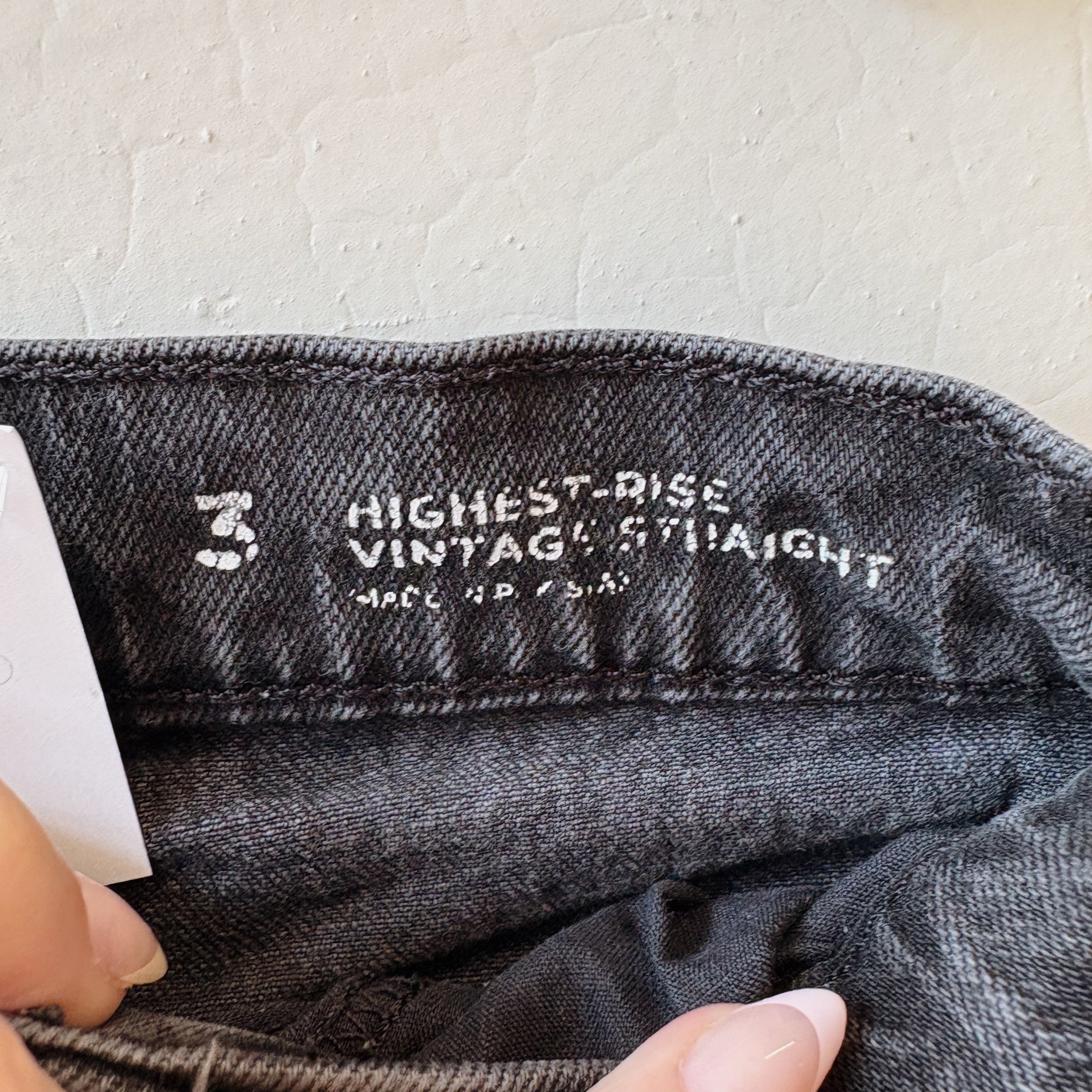 SIZE 3 | Black Straight Leg Jeans