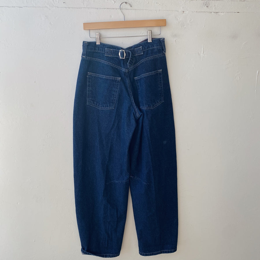 SIZE 26 | Barrel Leg Jeans