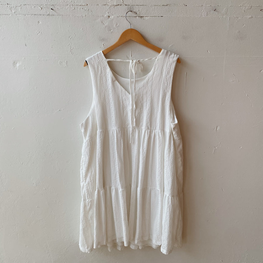 SIZE 2X | White Dress