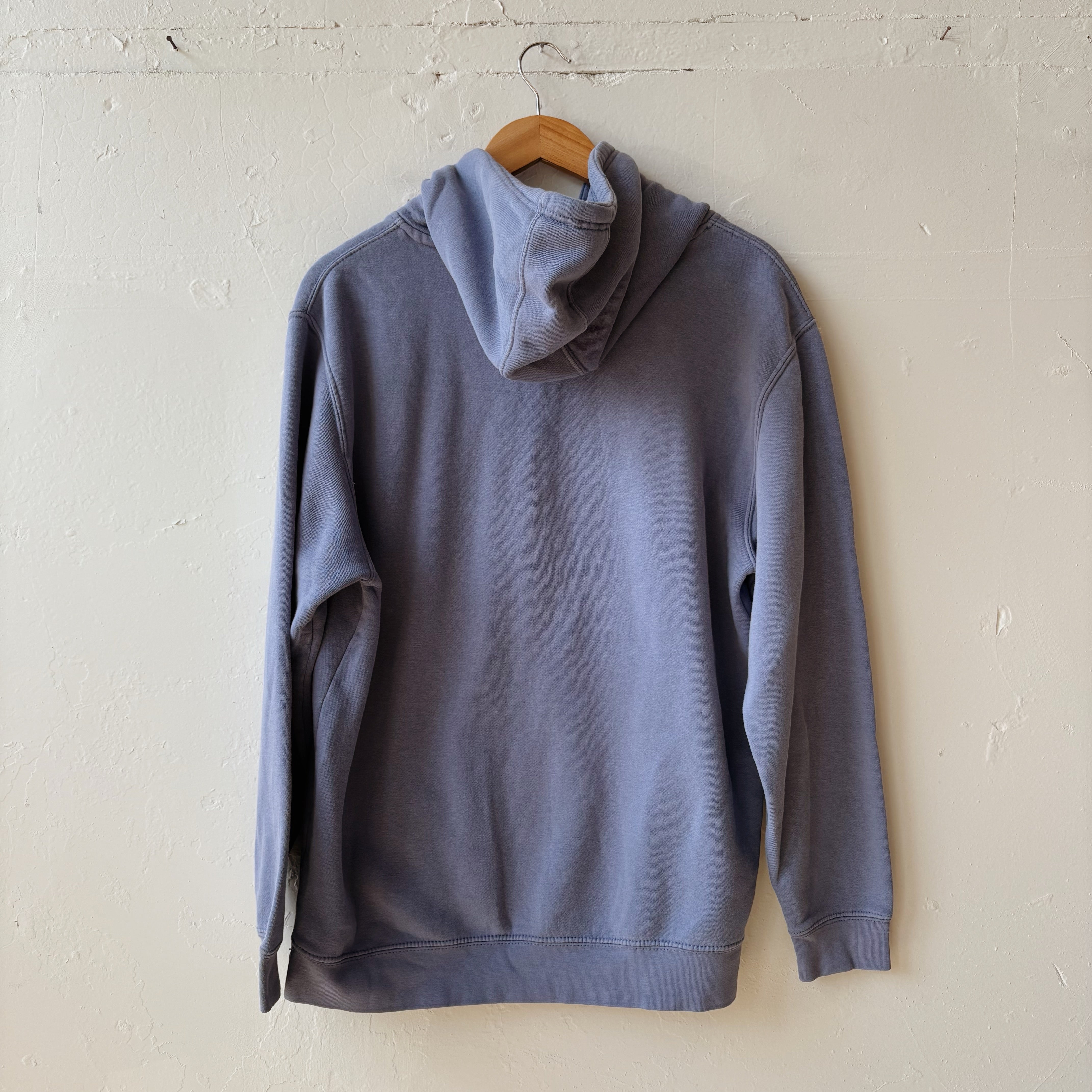 SIZE L  | Graphic Blue Sweatshirt