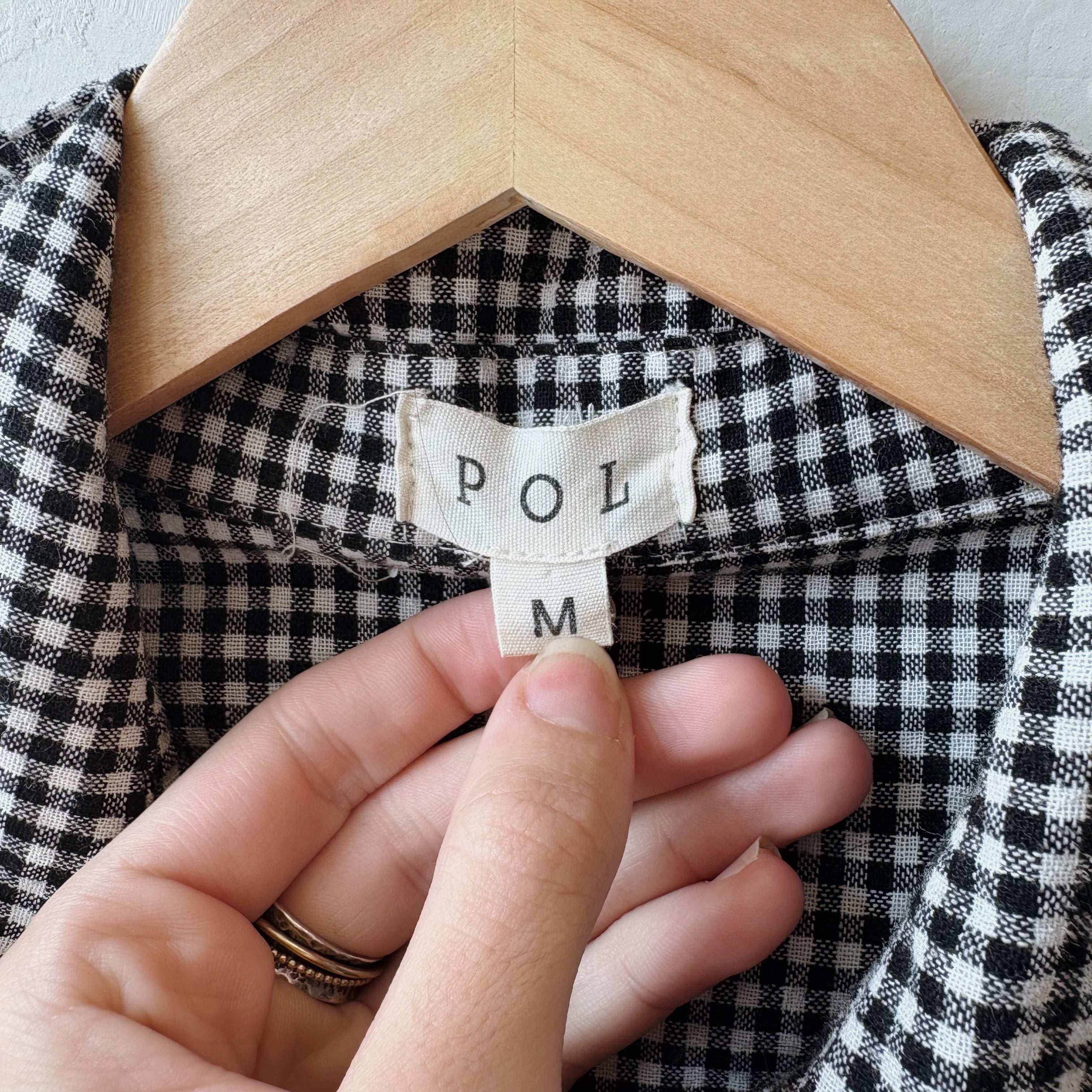 SIZE M | Gingham Button Up