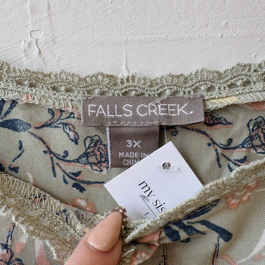 SIZE 3X | Green Floral Top