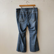 SIZE 18 | Wide Leg Jeans