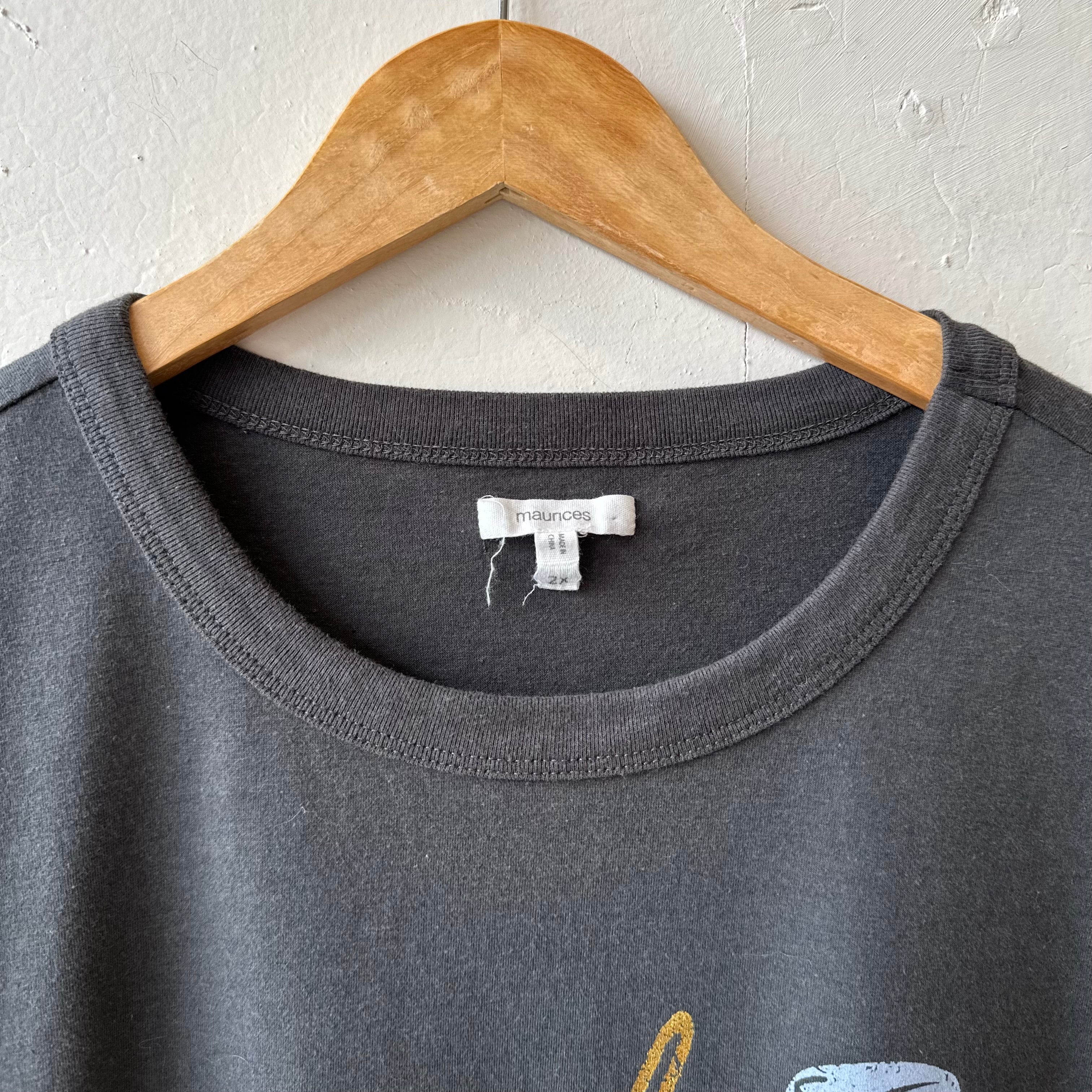 SIZE 2X | Gray Graphic T-Shirt