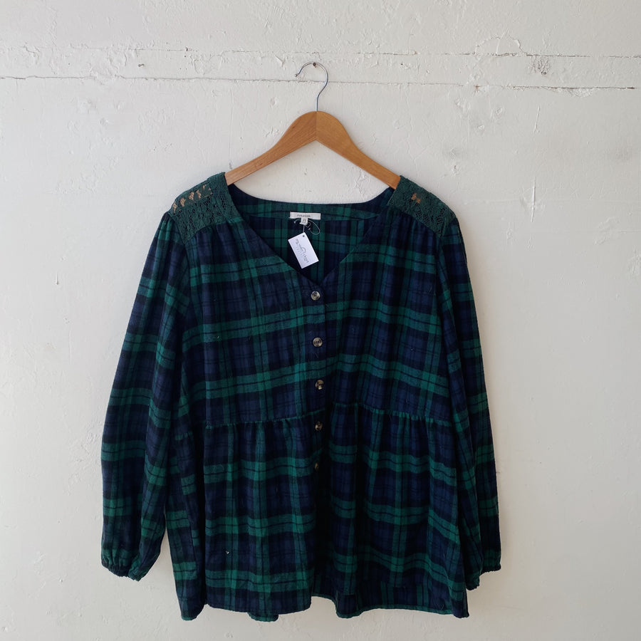 SIZE 2XL | Flannel Blouse