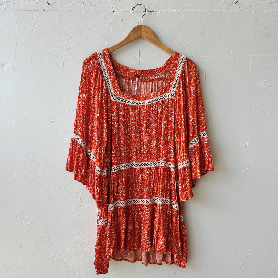 SIZE L | Free People Floral Top