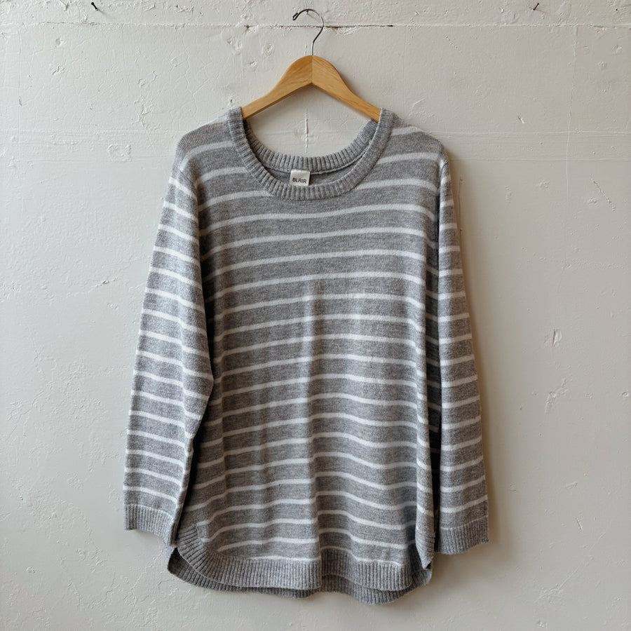 SIZE XL | Striped Sweater