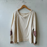 SIZE XL | Detailed Sleeve Top