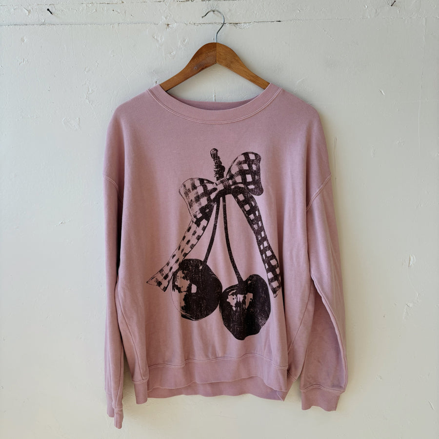 SIZE XS | Altar’d State Crewneck