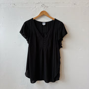 SIZE 3X | Black Button Top