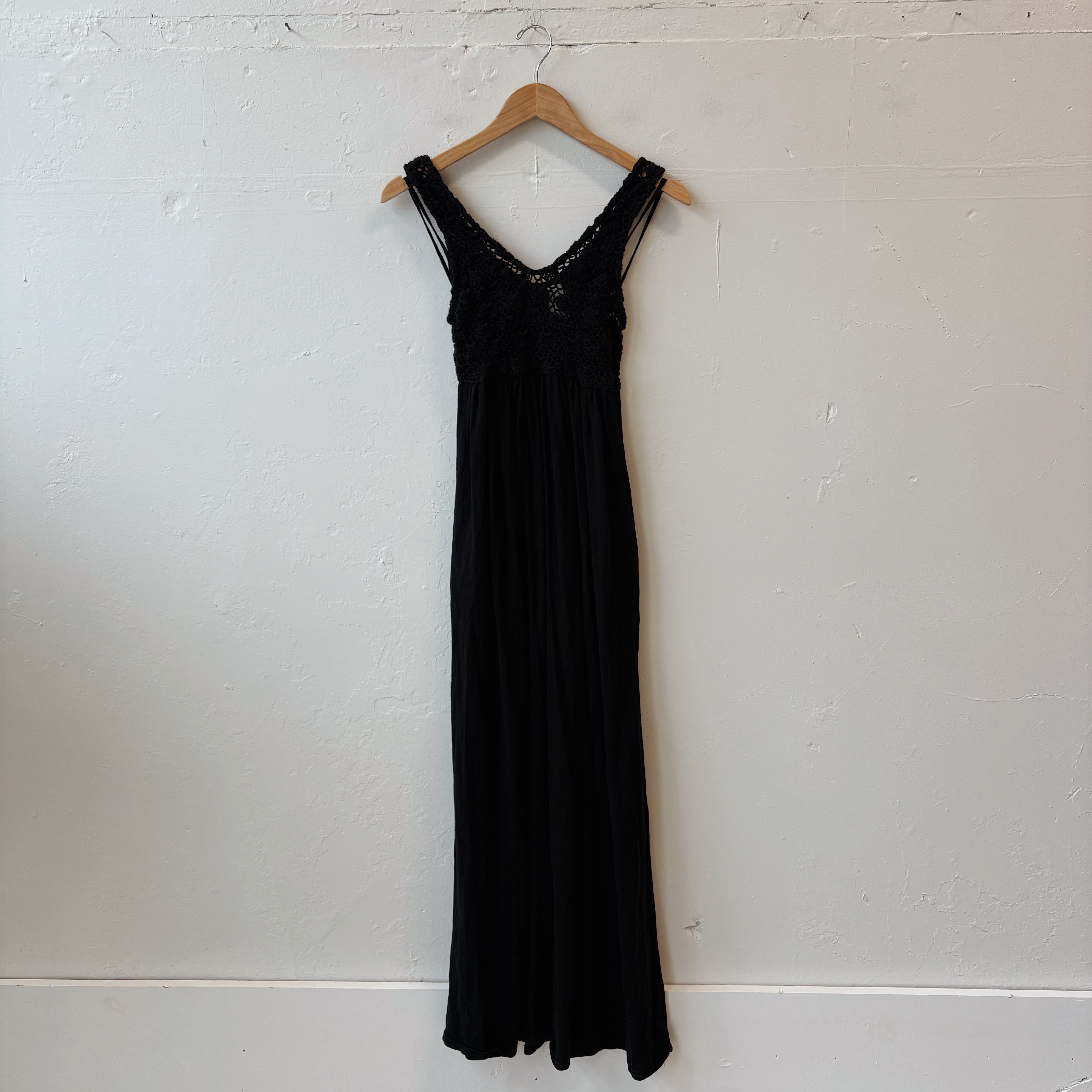 SIZE XS | Aerie Black Dress