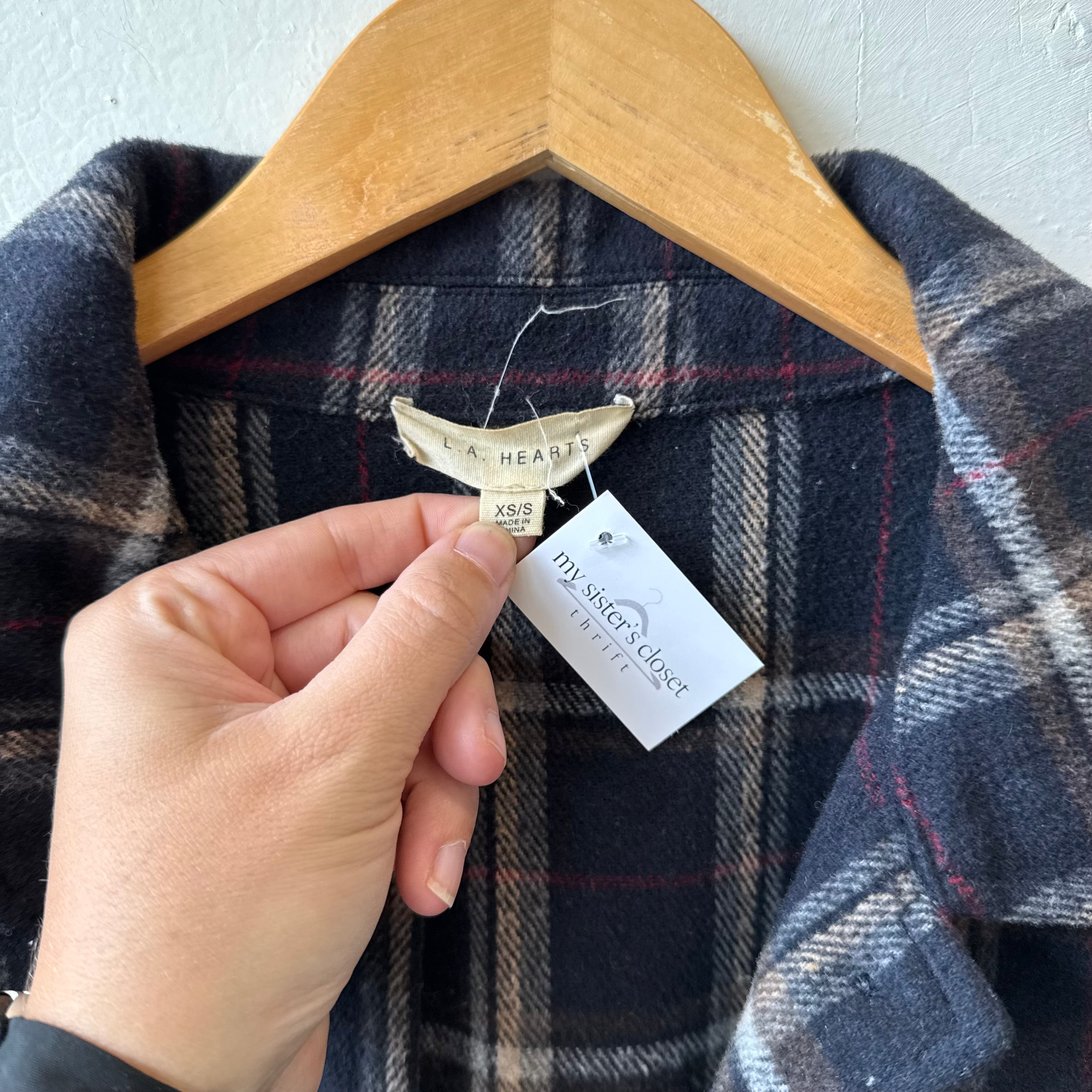 SIZE XS/S | Navy Shacket