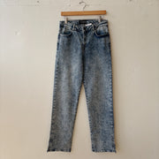 SIZE XL | Washed Jeans