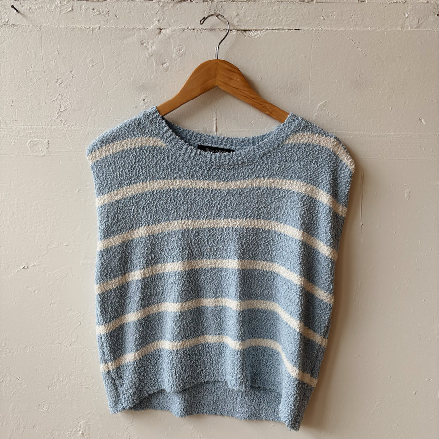 SIZE L | Blue Striped Top