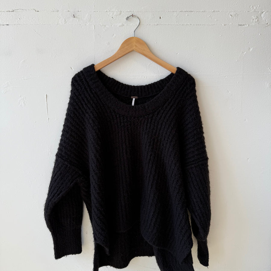 SIZE XL | Black Free People Sweater