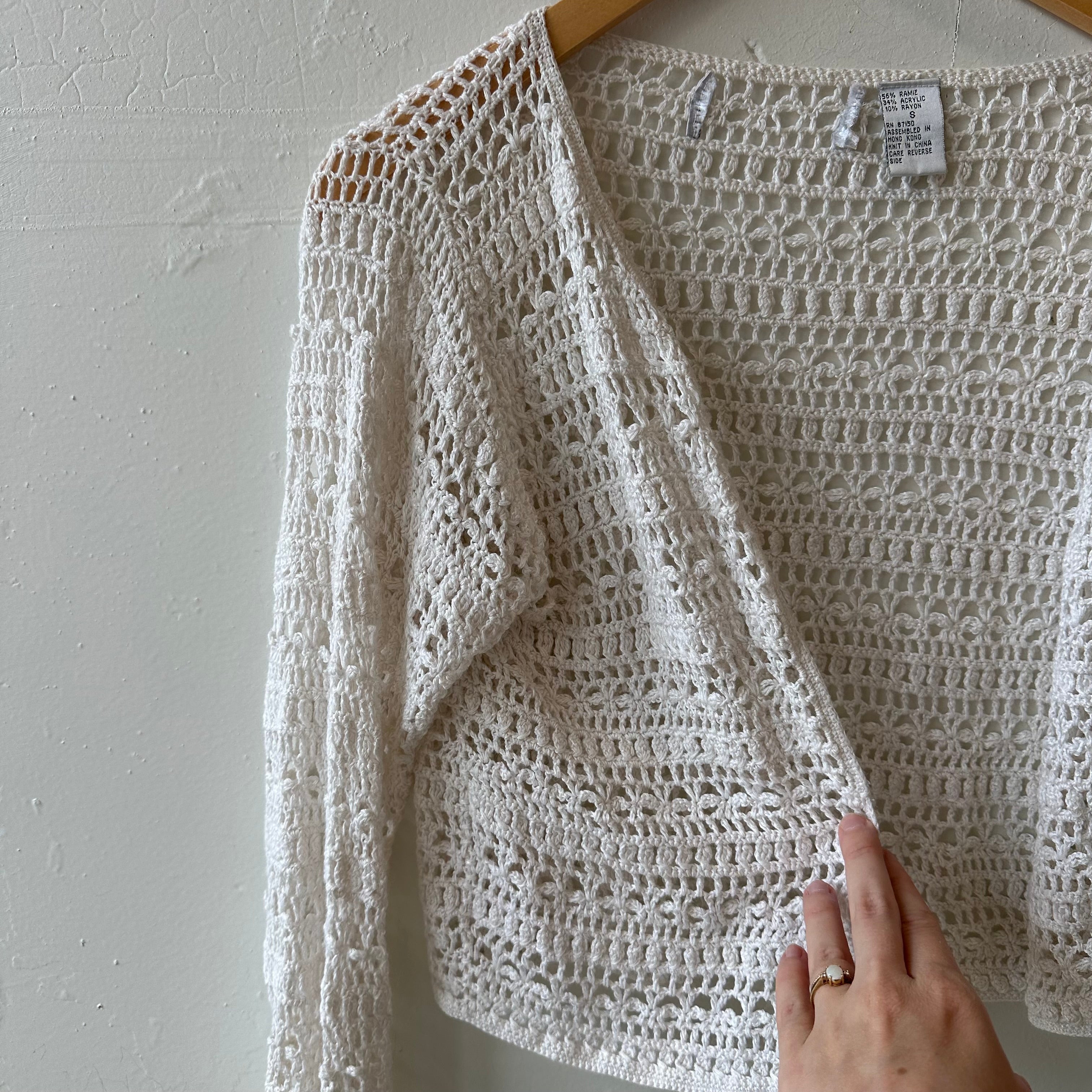 SIZE S | Crochet Cropped Cartigan
