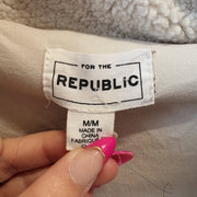 SIZE M | White Sherpa Quarter Zip