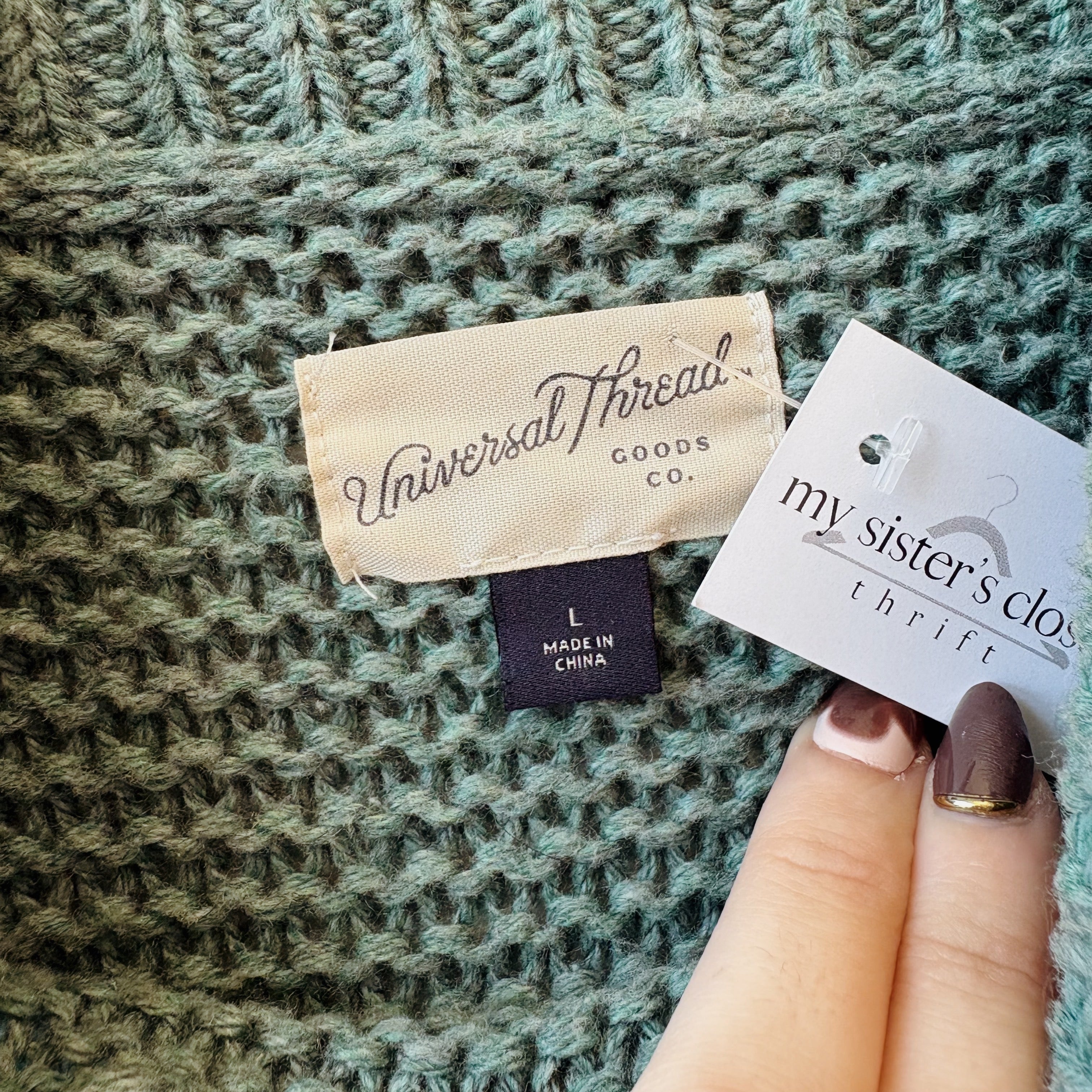 SIZE L | Blue Sweater