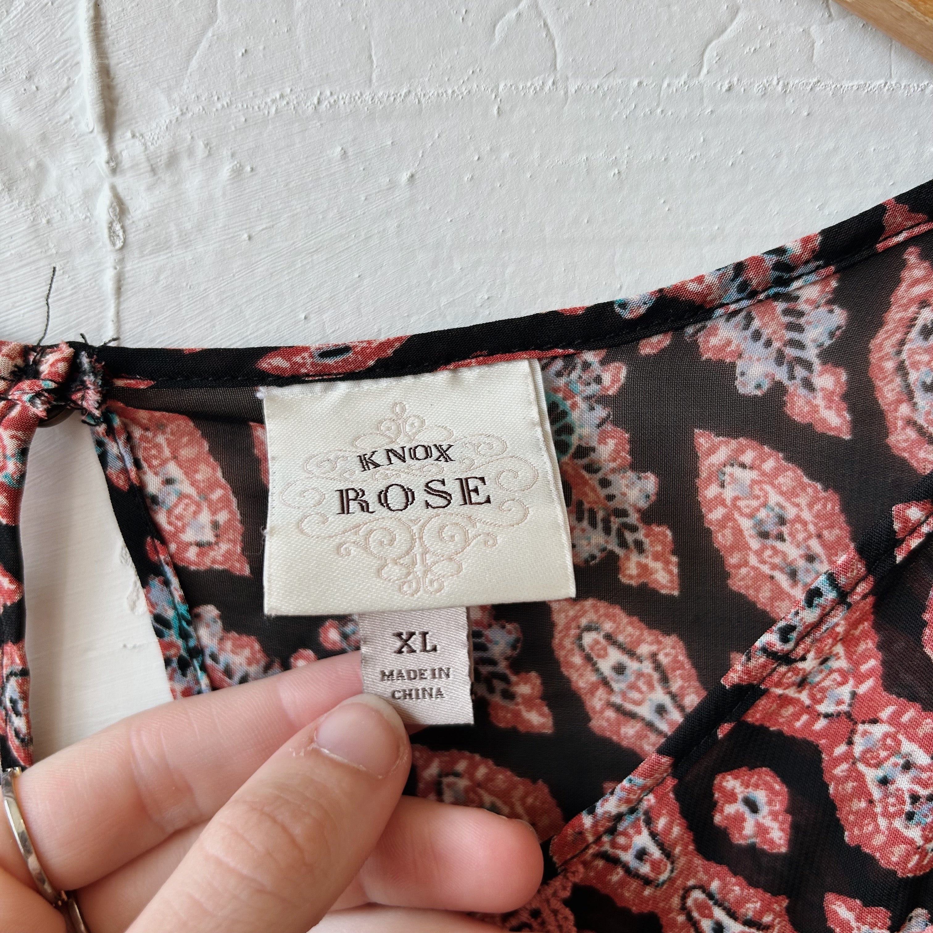 SIZE XL | Patterned Top