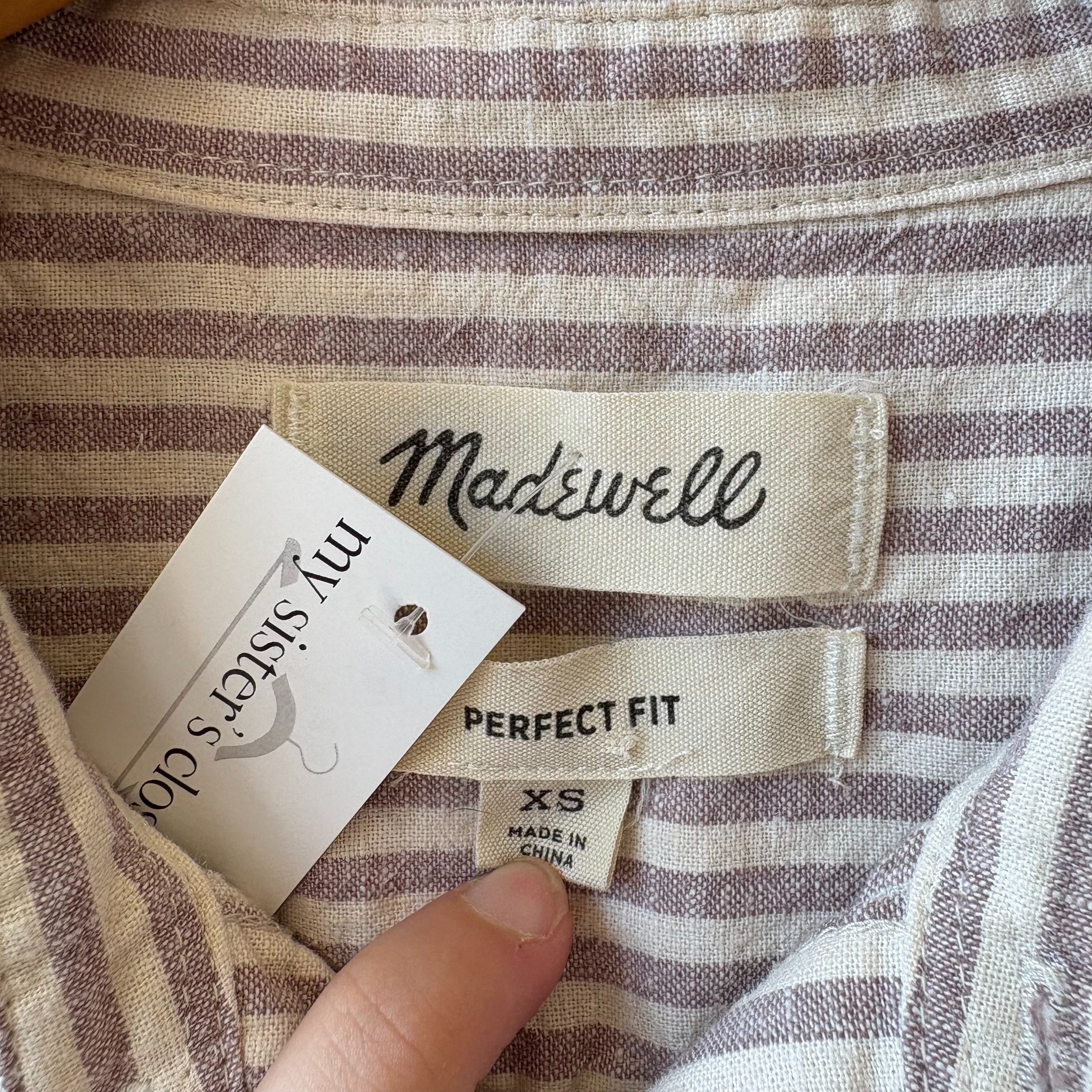 SIZE XS | Madewell Button Up