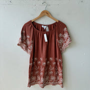 SIZE M | Embroidered Top