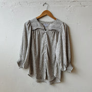SIZE S | Patterned Button Up