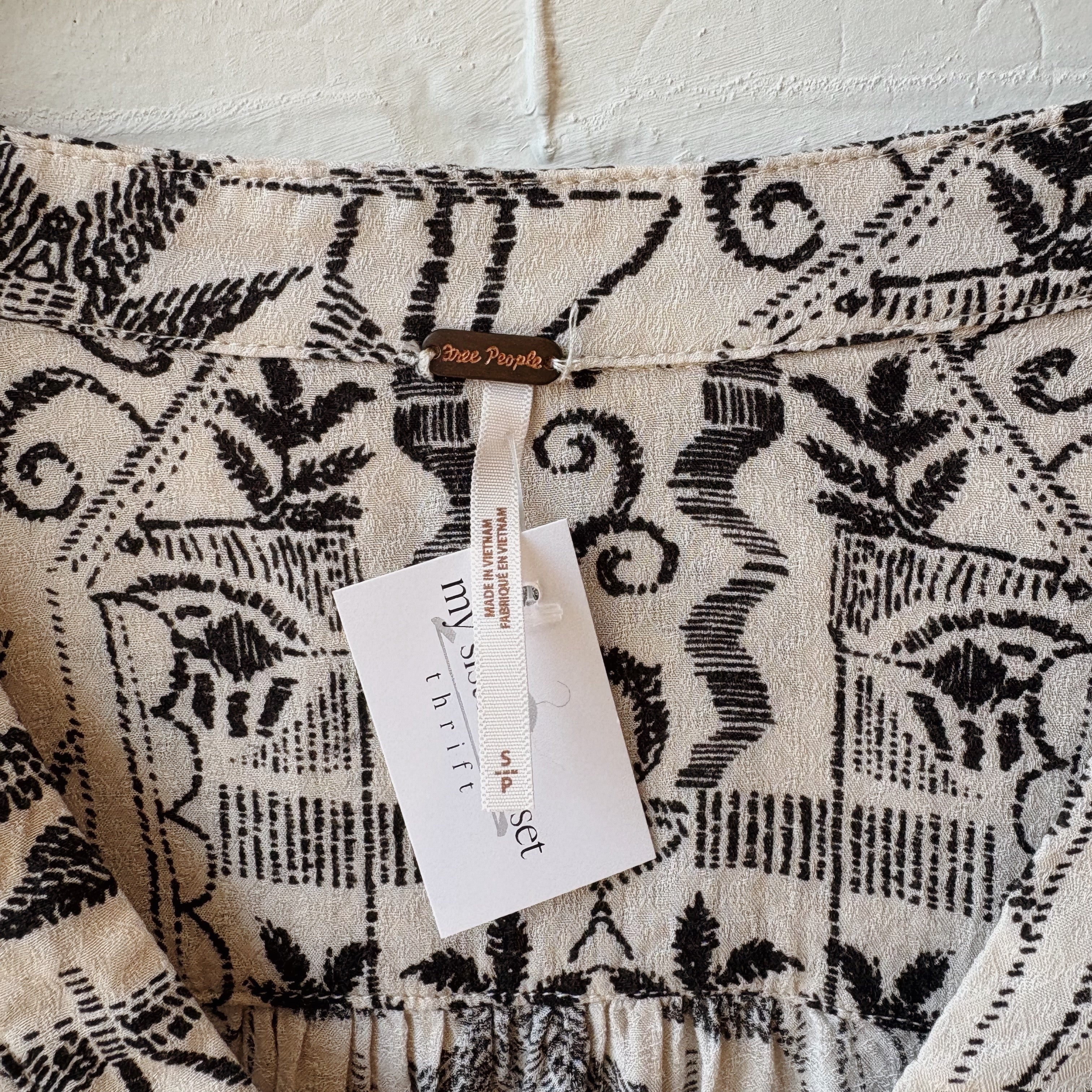 SIZE S | Free People Black and White Top