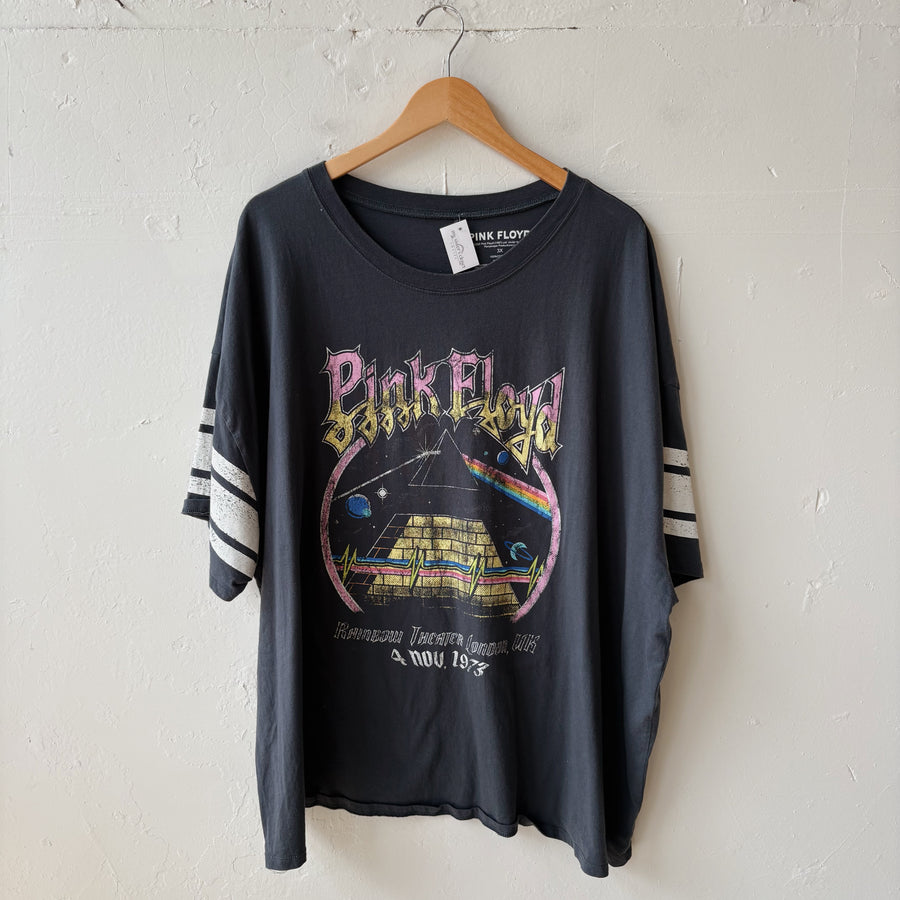 SIZE 3X | Pink Floyd Top