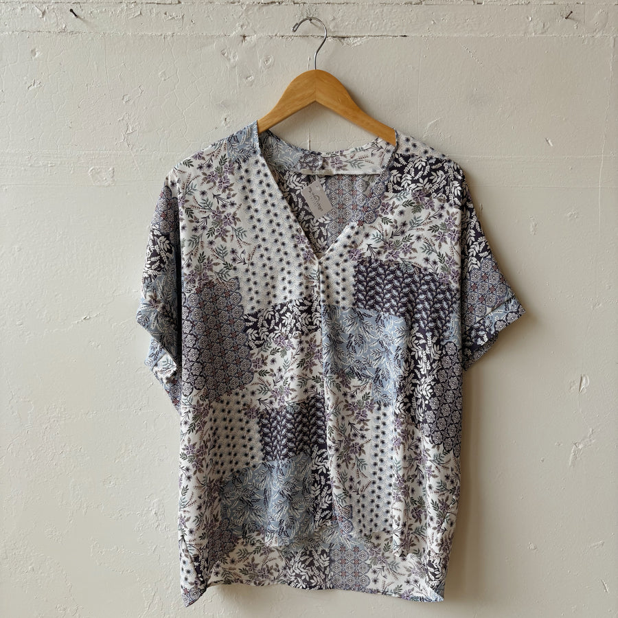 SIZE S | Patterned Top