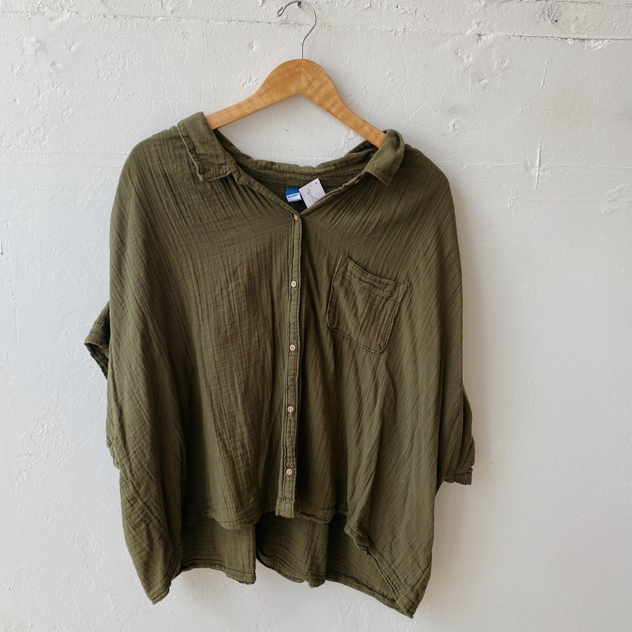 Size XXL | Green Button Up