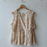 SIZE 3X | Neutral Top