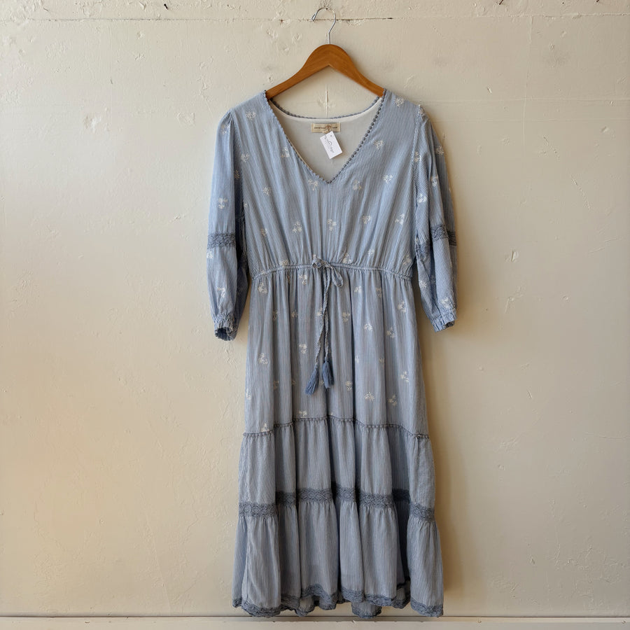 SIZE XL | Blue Striped Dress
